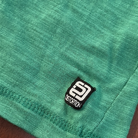 Distortion green short sleeve with collar polo style shirt - size large - Picture 2 of 4